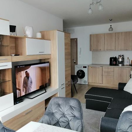 Relax Apartament Varna Exterior photo