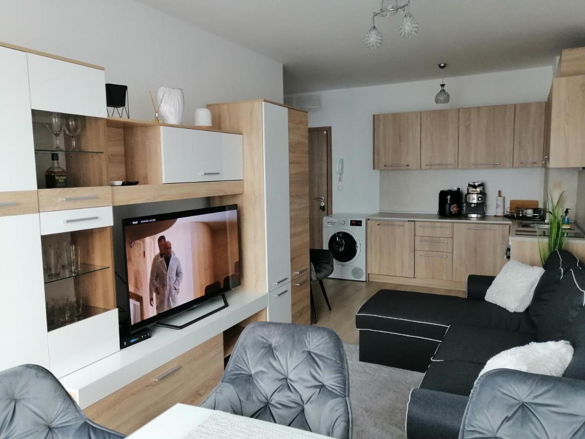 Relax Apartament Varna Exterior photo