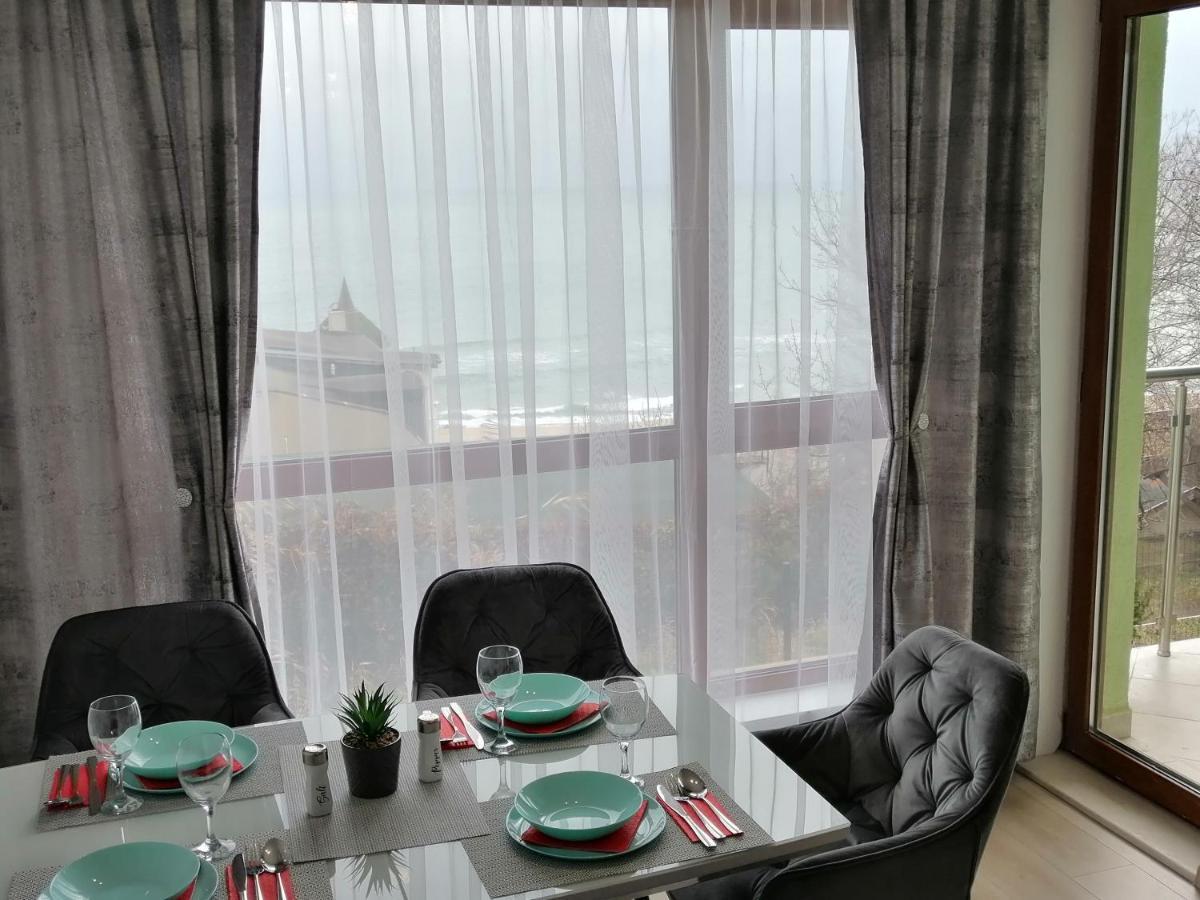 Relax Apartament Varna Exterior photo